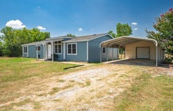 8968 Rodeo Drive, Terrell, TX 75160