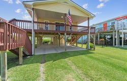 9010 W 9th Street, Surf City, NC 28445