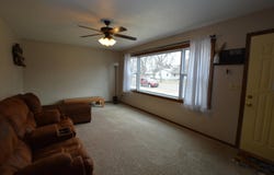 1214 S McCoy Street, Aberdeen, SD 57401