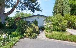4624 S Pacific Highway, Phoenix, OR 97535