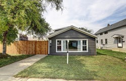1106 Marshall Ave, South Milwaukee, WI 53172