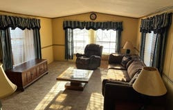 328 Ashwood Avenue, Elyria, OH 44035