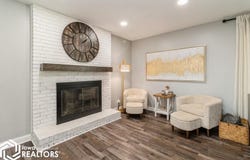 410 S East Avenue, Baxter, IA 50028