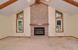 24431 Oakhill Drive, Euclid, OH 44117