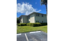 29 Lake Vista Trail, Port Saint Lucie, FL 34952