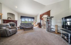514 ROYAL ST PATS Drive, WRIGHTSTOWN, WI 54180