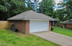344 Barfield Drive, Byram, MS 39272