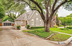 3201 Lamesa Place, Fort Worth, TX 76109