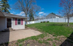 1018 Tee, DIXON, IL 61021