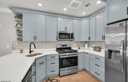 107 Fischer Ct, Rockaway Twp., NJ 07866