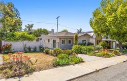 636 Harding Drive, Redlands, CA 92373