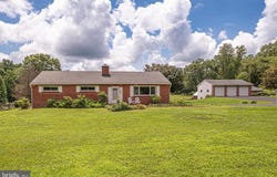 1090 WILSON AVENUE, GLEN MILLS, PA 19342