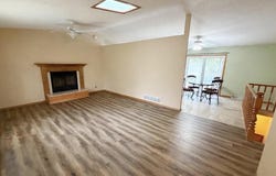 4882 Camelot Drive, Dubuque, IA 52002