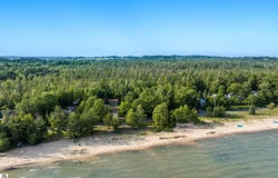 3842 Lee Point Road, Suttons Bay, MI 49682