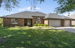 3730 W Birchwood Court, Springfield, MO 65807