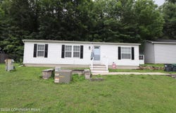 1215 Blue Mountain Circle, Saylorsburg, PA 18353