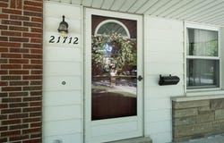 21712 Prestwick Avenue, Harper Woods, MI 48225-2370