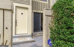 9416 PENSHURST Court, GAITHERSBURG, MD 20886