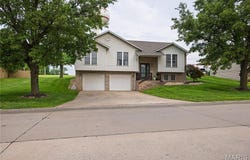 781 N West Lane, Jackson, MO 63755