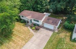 13 W Hazelcroft Ave, Neshannock Twp, PA 16105