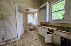 823 W Louisiana Street, Palestine, TX 75801