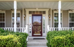 17659 CLEVELAND PARK DR, ROUND HILL, VA 20141