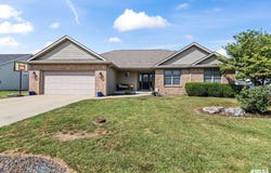 411 Brookside Glen Drive, Sherman, IL 62684