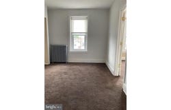 526 MACDADE BLVD, DARBY, PA 19023