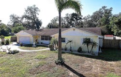 519 OAKHURST Street, BRANDON, FL 33511