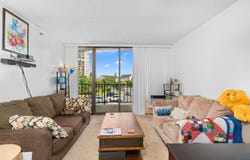 98-402 Koauka Loop 216, Aiea, HI 96701
