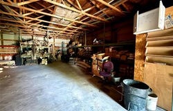 32005 Berent Street, Burton, MI 48529