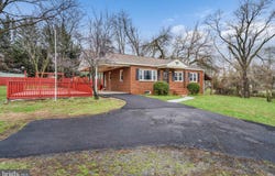310 N FAIRFAX Boulevard, RANSON, WV 25438