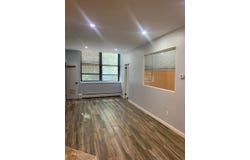 84-10 101 Street, Richmond Hill, NY 11418