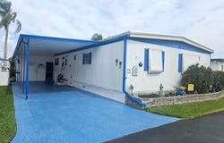 799 E Klosterman Rd, Tarpon Springs, FL 34689