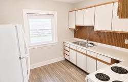 829 Dickerman Ave, Duluth, MN 55807