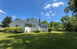 1034 Southeast Avenue, Tallmadge, OH 44278