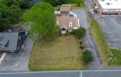 2036 1St Avenue SW, Hickory, NC 28602