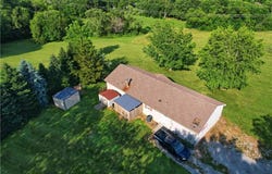 3505 N Woodbine Road, St Joseph, MO 64505