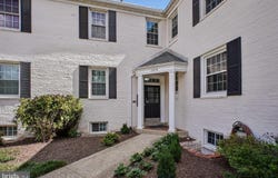 1315 S WALTER REED DR #(17101) 204, ARLINGTON, VA 22204