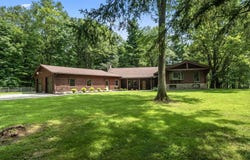 1001 Eckard Road, Centerburg, OH 43011