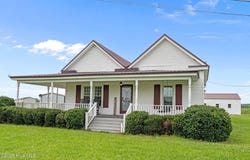 5934 Nc 42, Macclesfield, NC 27852