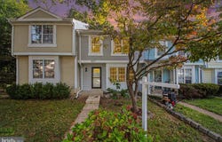 15377 INLET Place, DUMFRIES, VA 22025