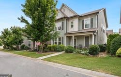 6115 Stella Light, Flowery Branch, GA 30542