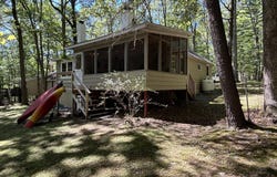 14 8Th Street, Hawley, PA 18428