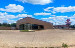 1360 North Hillside St, Wichita, KS 67208