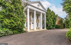 1035 WRIGHT DRIVE, HUNTINGDON VALLEY, PA 19006