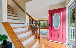 7 Mayflower Court, Centerport, NY 11721