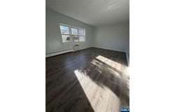 270 Oak, Ridgewood, NJ 07450