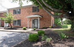 161 Gardiner Lake Rd, Louisville, KY 40205