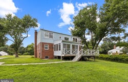15207 BIRMINGHAM DRIVE, BURTONSVILLE, MD 20866